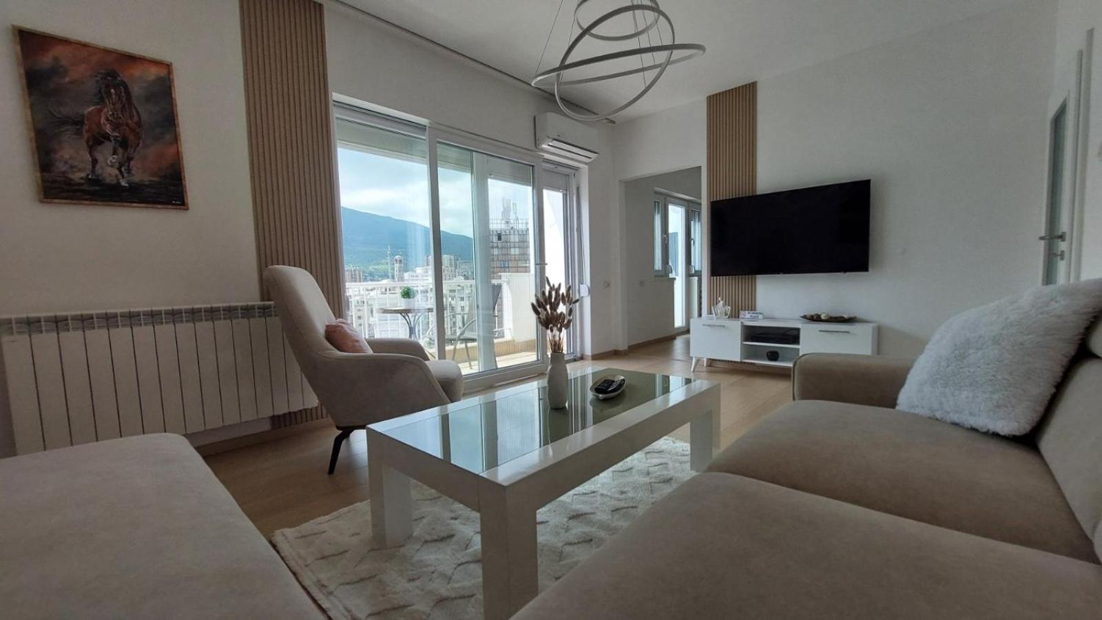 Mina Modern & Cozy Apartment Main City Square Gtc Skopie Exterior foto